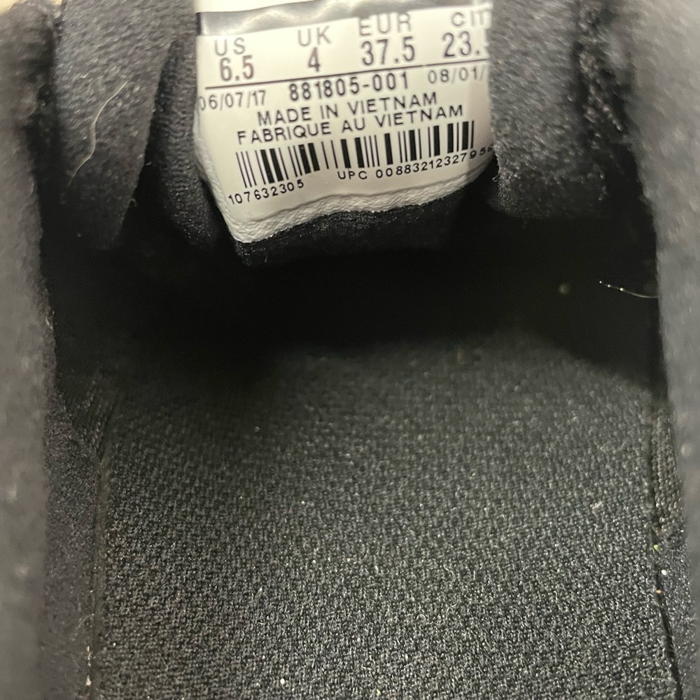 Nike Women's Black Flex Experience RN 6 Size 6.5 - Picture 8 of 8